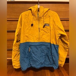 L. L. Bean Women's Mountain Classic Insulated Anorak Mustard and Blue Size L